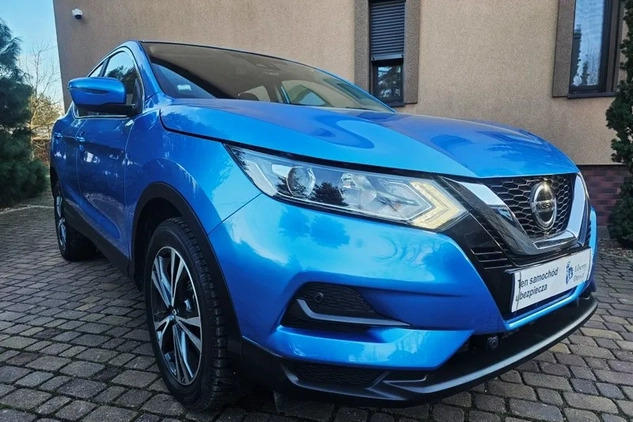 Nissan Qashqai cena 66900 przebieg: 96000, rok produkcji 2019 z Goleniów małe 46